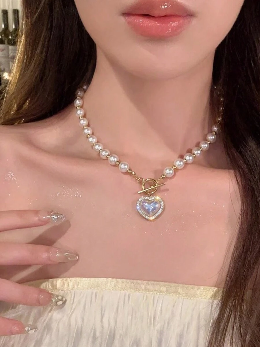 时尚仿珍珠项圈复古 ABS 珍珠吊坠项链女士简约 OT 扣锁骨链派对珠宝 - 白色 - 查看 1