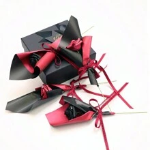 50入組50支含莖5cm泡沫紅色人造花,包括50張紅色和黑色紙板和5m絲帶,50顆樹脂鑽石用於diy花束,工藝品,婚禮周年慶,生日,情人節,新年禮品,母親節和父親節禮品,聖誕禮品,派對裝飾,花藝和家居裝飾,婚禮裝飾 - 紅色 - 查看 5