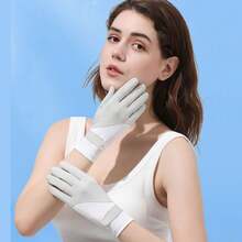 1 Pack (2 Pcs) Golf Gloves Sun Protection Ice Silk For Women UV Protection Light And Thin Cycling Anti Slip Fingers Expose For Touch Screen Ice Silk Gloves Outdoor Sports - Light Grey - View 1