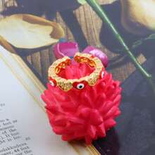 Anillo Ojo Turco Oro Laminado Corazones Lisos - Rojo - Ver 1