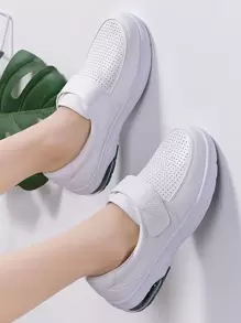2025新款气垫护士鞋女软底透气防滑平底鞋医护专业白色运动鞋