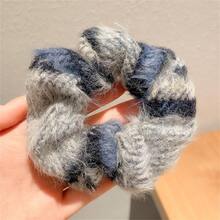 1入組豬毛絨鬆緊綁頭髮，女士彈性發帶，耐用髮繩，適用於高馬尾或馬尾辮，適用於秋冬季節 - 藍色毛絨髮圈 - 查看 7