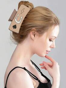 Fashionable & Vintage Western Cowboy Style Hair Claw Clip With Pu Leather & Printed Design For Women. Suitable For Parties, Casual Wear, Friend Gatherings, As Gifts Etc. - Multicolor - View 6