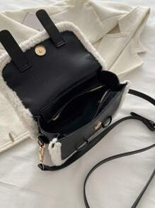 高級感的秋冬絨面手提袋,小方形造型,適用於通勤、約會和工作的單肩包,附有斜挎帶和小圓包 - 黑色 - 查看 6