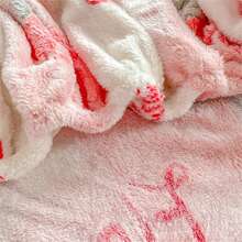 1pc Plush Thicken Bed Cover With Embossed Pattern - Multicolor - View 6