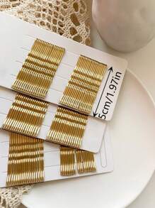 1 Pack Women's Gold-Toned Basic & Minimalist Style Hair Clip With Bb Clip, Fashionable All-Match Hair Accessory Suitable For Daily, Outdoor, Makeup, And Clothes Matching Use Casual - Gold - View 3
