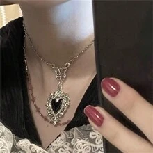 Collar con colgante de corazón negro de color plata antigua con diseño de sagrado corazón para mujeres, joyería de personalidad para fiestas, regalo para el Día de la Madre, Madre, Mamá, San Valentín