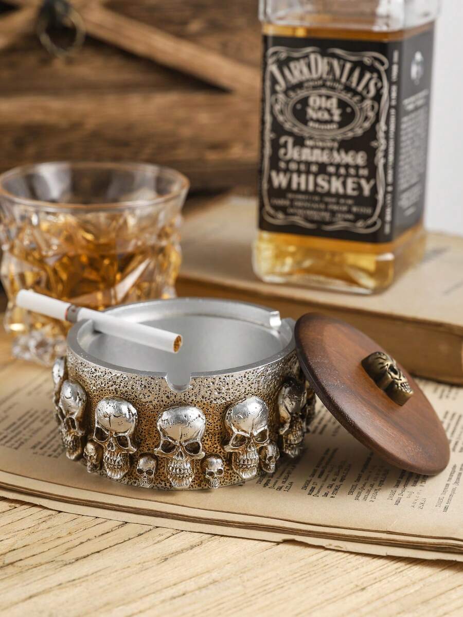 獨特的人骨形狀樹脂煙灰缸並設有木製蓋,防風,是完美的家居裝飾配件 - 銀色 - 查看 1