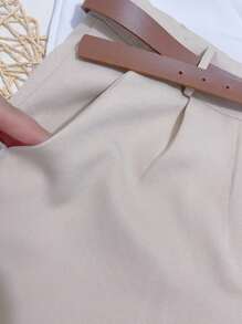 Women Shorts - 卡其色 - 查看 2