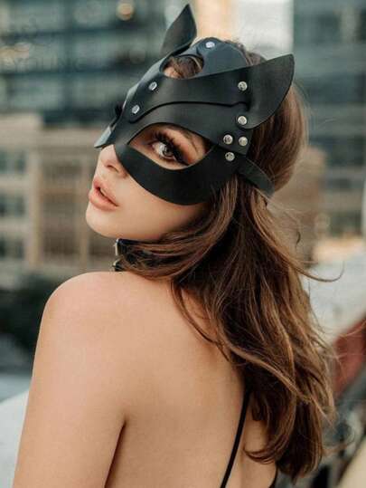 1pc Carnival Black PU Leather Fox Mask (Random Style), Half-Faced Carnival Party Masquerade Fox Mask, Suitable For Carnival Celebration