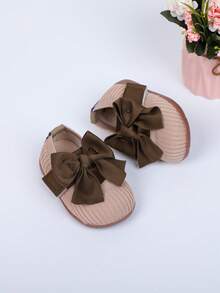 1pair Girls' Bowknot Design Fashionable Cute Toddler Flat Shoes Suitable For Spring - Khaki - View 5