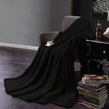 Black Flannel Fleece Blanket Bedspread - Black - View 1