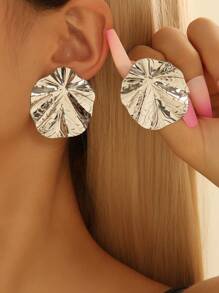 1 Par De Aretes Con Forma De Hoja Dorada Para Mujer - Plateado - Ver 9