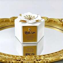 50入組新創意歐式糖果盒,用於婚禮,派對和紀念日慶祝活動,花卉設計 - 白色+金卡 - 查看 10