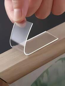 60入組可重複使用雙面膠帶,防水不留痕,可拆卸和多功能,適用於相片牆、海報、春聯、地板和地毯。 - 透明 - 查看 1