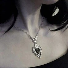 Collar con colgante de corazón negro de color plata antigua con diseño de sagrado corazón para mujeres, joyería de personalidad para fiestas, regalo para el Día de la Madre, Madre, Mamá, San Valentín