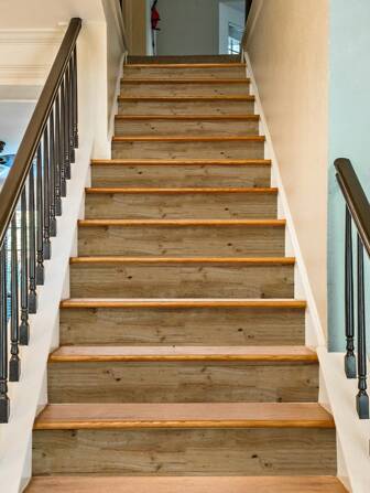 SUPSTICKER 1 Roll Yellow Oak Wood Grain Stair Sticker, Self-Adhesive Wear-Resistant PVC Material, Peel And Stick, Home Decor Beautifying Sticker, Size 41.73x6.97 Inches, Sticker, Wall Decal, Vinyl Sticker, Home Decor, Spring Decor, Refresh Home, Rama Decorative Sticker, Birthday Graduation Gift, Floor Tile, Self-Adhesive Floor Tile, Peel And Stick Floor Tile, Living Room Decor, Bedroom Decor, Kitchen Decor