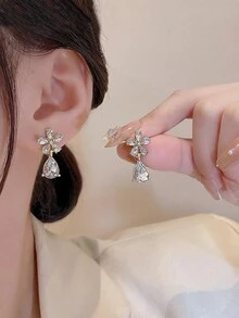 1 Pair Of Drop Crystal Flower Earrings For Children Niche Luxury Luxury High Design Sense Earrings - Yellow Gold - View 2