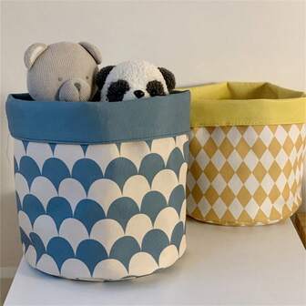 1 st hopfällbar förvaringslåda, justerbar skrivbordsorganisatör i tyg, förtjockad kosmetikapåse, lämplig för diverse föremål, leksaker, snacksorganisation, mångsidig lösning för hem och studentrum för garderobshyllor, badrumsbänk, sminkbord, barnkammare, lekrum och kontorsskrivbord, bärbar hopfällbar behållare med robusta sidor och lättfällbar platt design för resor och flytt, presentklar semesterinredning för jul, thanksgiving, halloweenfest och säsongsbetonad garderobsrotation, platsbesparande stapelbar stil med snyggt fackutseende för att förbättra hyllpresentationen, idealisk för barnleksaksförvaring, snacksstation, smink- och hudvårdsförvaring, lådinsatsalternativ, praktisk vardagshushållsorganisation och snygg rumsstyling för att öka varukorgskonverteringen och förbättra söksynligheten på modeplattformar för heminredning.