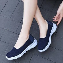 女士运动鞋网眼四季透气休闲鞋轻便防滑舒适跑步鞋加大码一脚蹬网眼鞋 - 彩色 - 查看 2