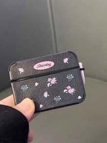 Creative Ditsy Floral Leather Headphone Cover Compatible With Airpods 1/2, Airpods Pro, Airpods 3, Airpods Pro (2nd Generation) - Black - View 5