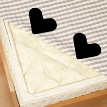 4入組心形可洗滌防滑地毯固定器,可用於多種用途,保持地毯位置穩定平貼