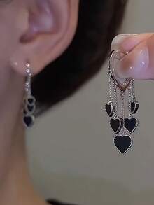 CVNANA 1pair Black Heart & Tassel Design Women's Earrings, Cute Girl Pendant Ear Studs - Multicolor - View 5