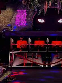 This Must Be The Place霓虹燈帶掛勾、鏈條、可調光開關、牆掛式,適用於酒吧、夜店、商店裝飾 - 玫紅色 - 查看 3