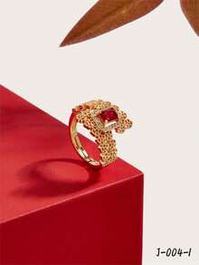 A Ring Accessory In , European And American Styles That Is Simple, Sweet, Exaggerated, Gold And Copper Made, Fashionable, High-End, Retro, Suitable For Women In Gulf Countries, For Outings, Casual Gatherings, Daily Dating, Christmas And Other Holidays. It Is Perfect For Gifting To Girlfriends Or Parents. - Gold - View 2