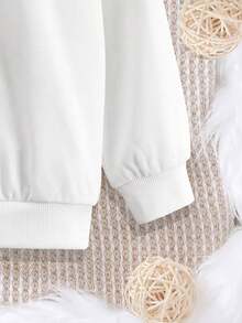 Tween Girl Chic And Cute Loose-Fit Love Letter Print Pullover Sweatshirt With Crew Neckline, Spring & Autumn - White - View 6