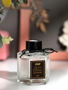 1入香氛擴香瓶,無火設計可讓室內空氣充滿芳香,適用於室內,如臥室,浴室等。 - 花香調香薰50ml - 查看 5
