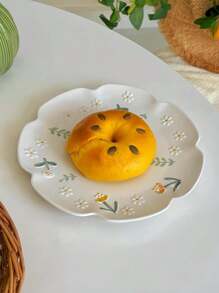 1pc Delicate Ceramic Plate With Daisy Relief & Lace Edge Design, French Style Dessert/Salad Plate, Suitable For Restaurant & Home Decor Christmas Gift