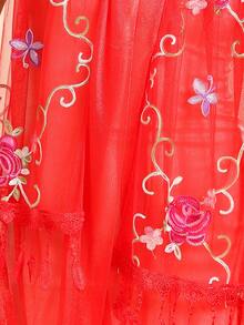 純色圍巾女士簡約優雅的帶有葉子圖案的流蘇圍巾,適用於派對、婚禮、羊毛披肩、休閒基本款圍巾 - 紅色 - 查看 2