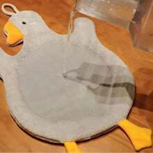 1pc Cartoon Goose Hand Towel, Fast-Drying Coral Fleece Towel With Strong Water Absorption, Suitable For Hanging In Kitchen, Bathroom, And Bedroom (Gray) Back To School Dish Cloths Kitchen Towel