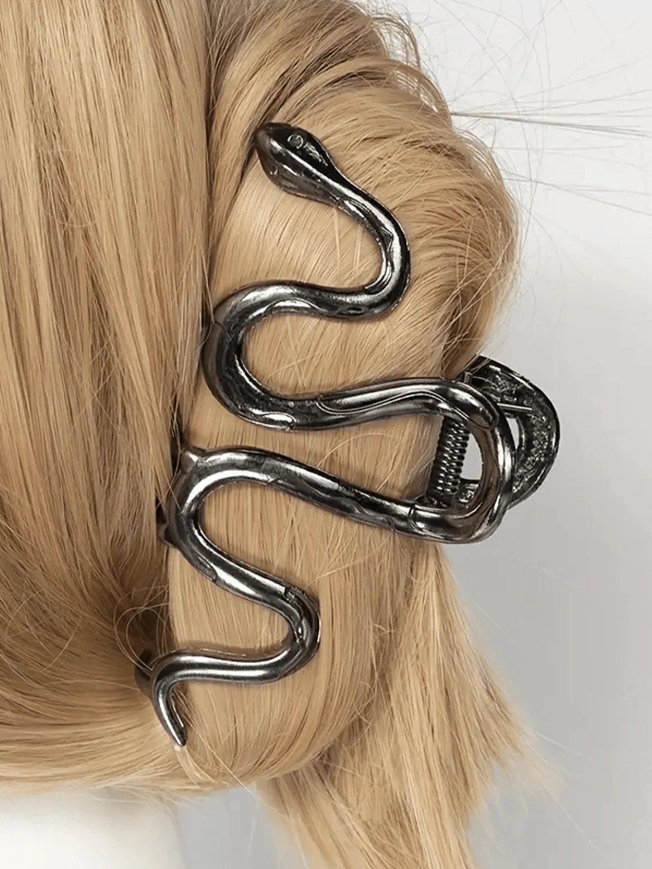 1pc Women's Retro Metal Texture Gothic Style Snake Hair Claw Suitable For Daily Wear, Gift Giving - Black - View 1