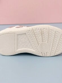 Girls' Lightweight Anti-Slip Flat Sneakers With Heart Design, Suitable For All Seasons - Black - View 7