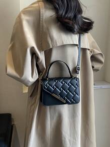 Bolso cuadrado de mano en forma de diamante con patrón de cocodrilo de moda y mini tamaño - Negro - Ver 8