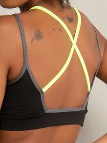 Women Sports Bras - 綠色 - 查看 4