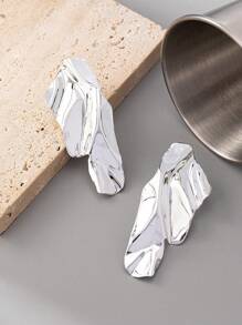 1對時尚誇張的幾何設計金屬耳釘,呈昆蟲翅膀狀 - 金黃色 - 查看 14