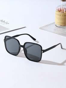 1 件女士复古方形奢华时尚眼镜，时尚 Y2k 眼镜，适合多种脸型的美学配饰，适合日常佩戴、海滩、驾驶和户外旅行，防护 - 黑色 - 查看 1