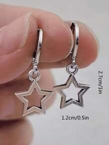 DIYPLUS 2pcs Fashionable Alloy Star Shaped Earrings, Valentine's Day Gift For Girls