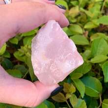 1塊天然粗糙玫瑰石英水晶石,適用於滾磨、琢磨、拋光、編織金線、巫覡和靈氣水晶療癒等 - Raw Rose Quartz - 查看 10