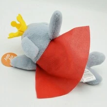 makemyday 海豚公仔玩具頭戴皇冠,背著紅色披風,淺藍色海豚具有王子風格。這個海洋毛絨玩具由短毛絨面料製成,是聖誕節給男孩,女孩和女友的完美禮物。它還可以用來裝飾婚禮場合,作為冬季床上伴侶的禮物。 - 淺藍色 - 查看 5