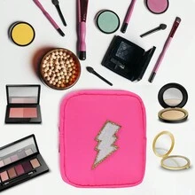 文藝風女士化妝包旅行化妝品收納袋，毛絨字母化妝包PU皮革防水小拉鍊收納袋，可愛拉鍊收納盒用於口紅，化妝品，包，衛生巾，小型USB閃存驅動器，記憶卡，數字耳機數據電纜 - 彩色 - 查看 3
