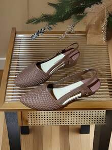 韓風夏季時尚女士休閒果凍鞋,適合工作和日常穿著,防滑軟塑膠底拖鞋,編織般的防水鞋 - 棕色 - 查看 4