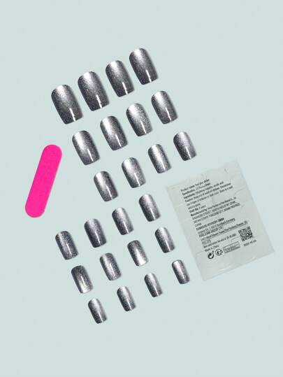 24 個のショート スクエア キャットアイ フルカバー フェイク ネイル セットでグラマラスを手に入れましょう