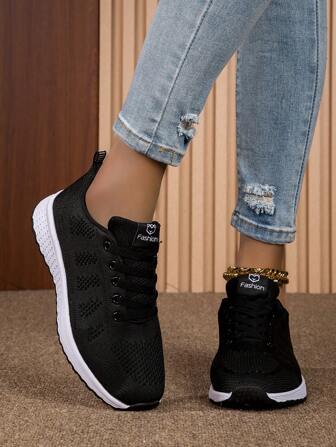 Women's Outdoor Running Shoes, Breathable Mesh, Anti-Slip, Multifunctional Sporty Sneakers, Color Random, Black