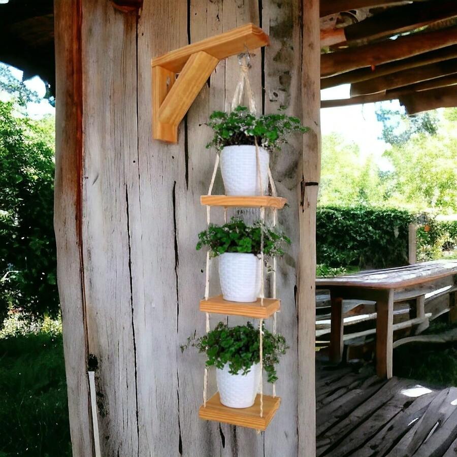 Floreira de madeira Jardim vertical Suporte de madeira para plantas Horta vertical Suporte de parede Floreira suspensa Plantas Paisagismo Jardins verticais Horta suspensa Suporte para vaso de planta Jardins vertical Suportes para planta Mão francesa de madeira Suporte para pendurar plantas - Verniz - Visão 1