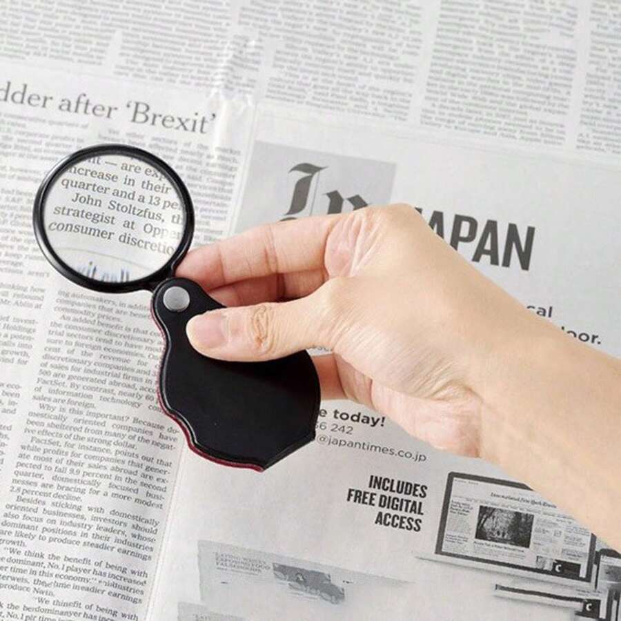1pc Mini Folding Magnifying Glass Pocket Keychain Magnifier For Reading Books, Newspapers - Black - View 1