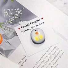 1只可愛的小口袋企鵝和帶有字句的卡片,是送給家人、朋友和摯愛們的完美禮物,讓他們在特別的日子裡感受到你的關愛 - 黃色 - 查看 2